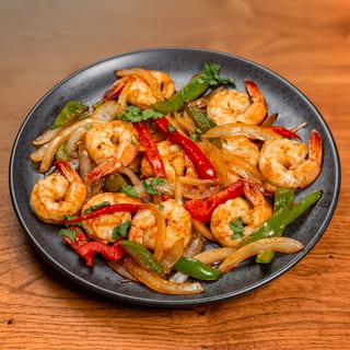 Camarones Enchilados (Shrimp in Spice Sauce)