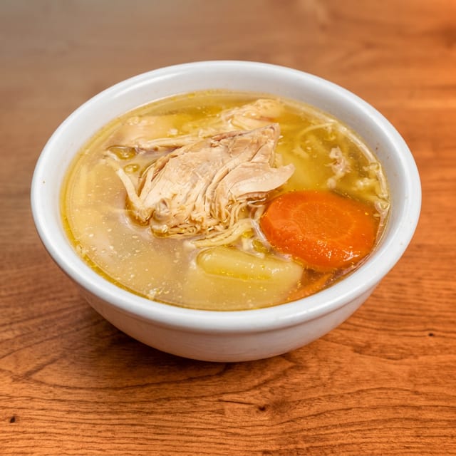 Sopa De Pollo Y Fideos (Chicken Noodle Soup).