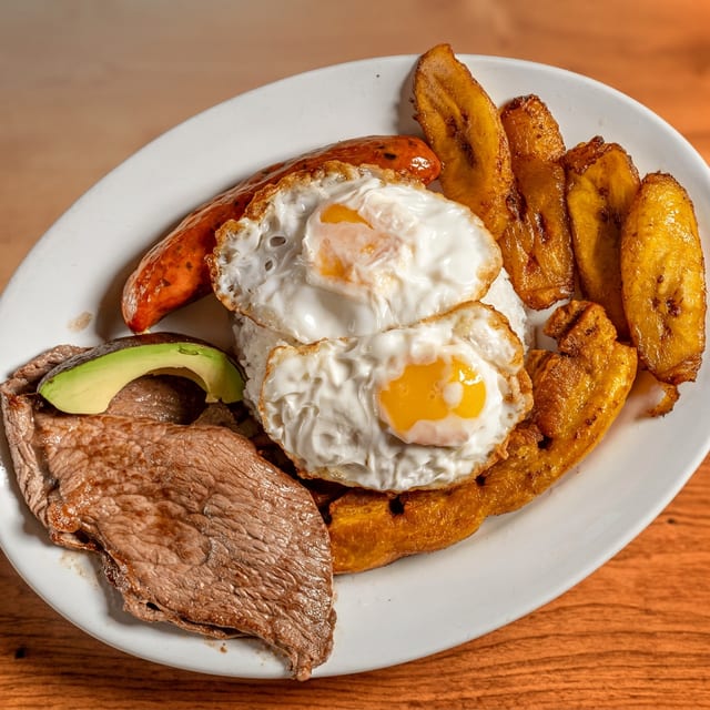Bandeja Paisa (Steak, Beans, Rice, Egg & Sausage).